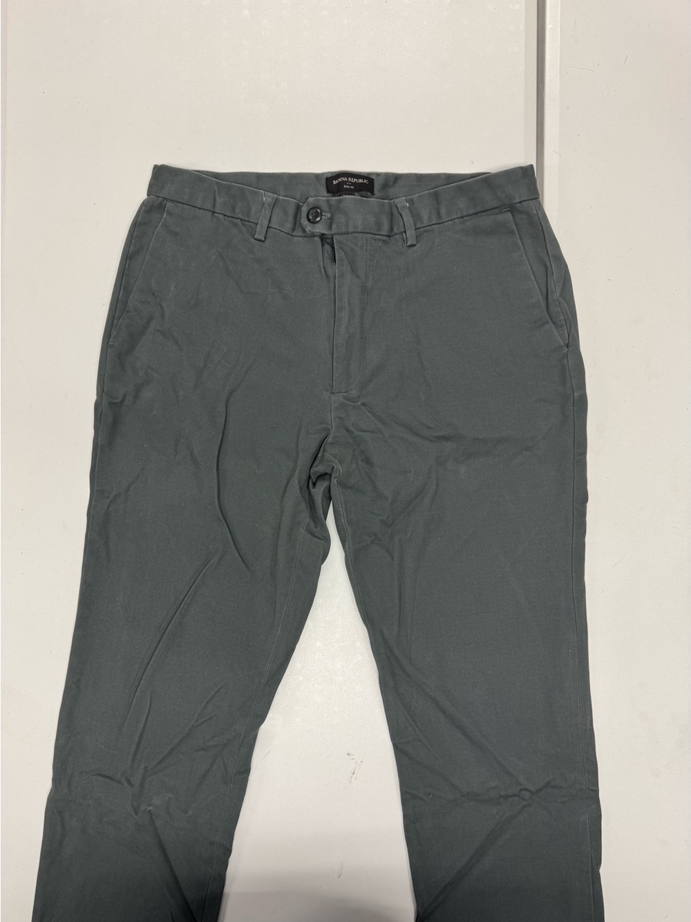 Banana Republic Men's Chinos in Slate Green